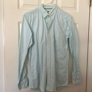 Uniqlo Small Oxford sz. Small. Baby blue.